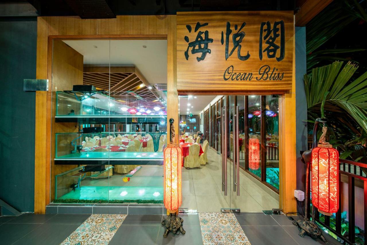 阿曼提奥曼海滩度假村 Kampung Genting 外观 照片